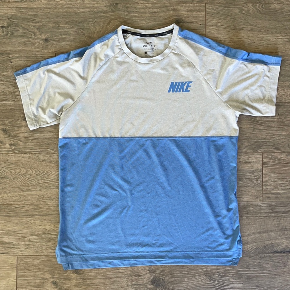 Nike Dri-Fit Light Blue Workout Shirt Large